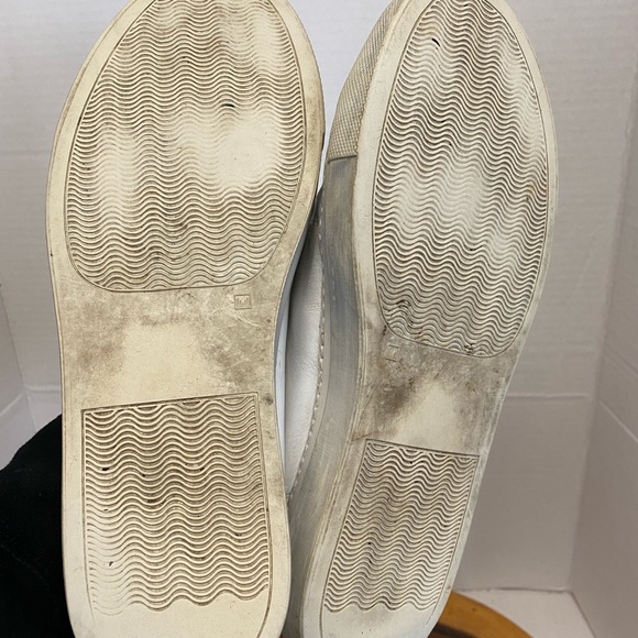 Common Projects Low Top Leather Sneakers - Picture 6 of 9